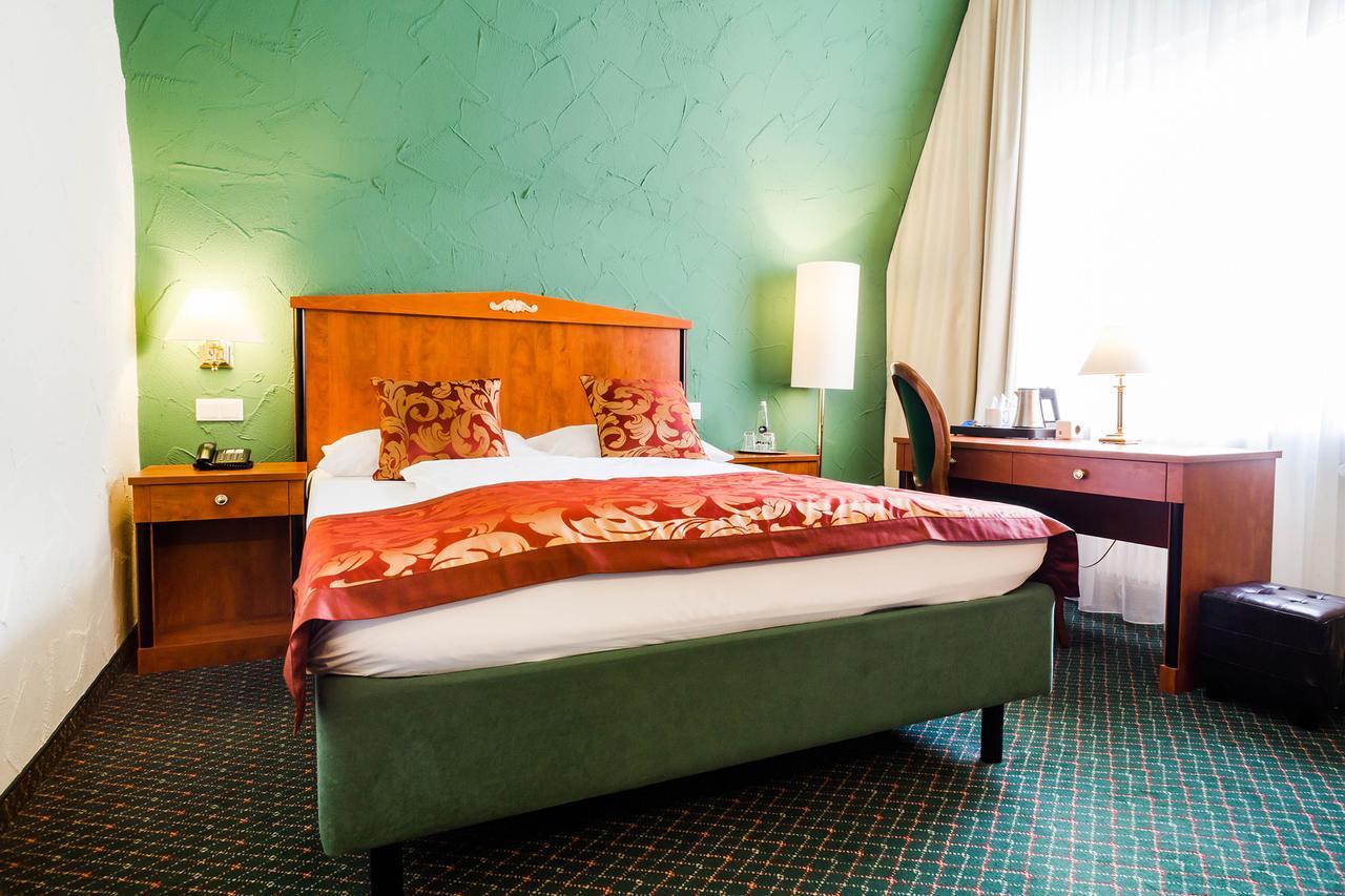 Parkhotel Krone Bensheim Exterior photo