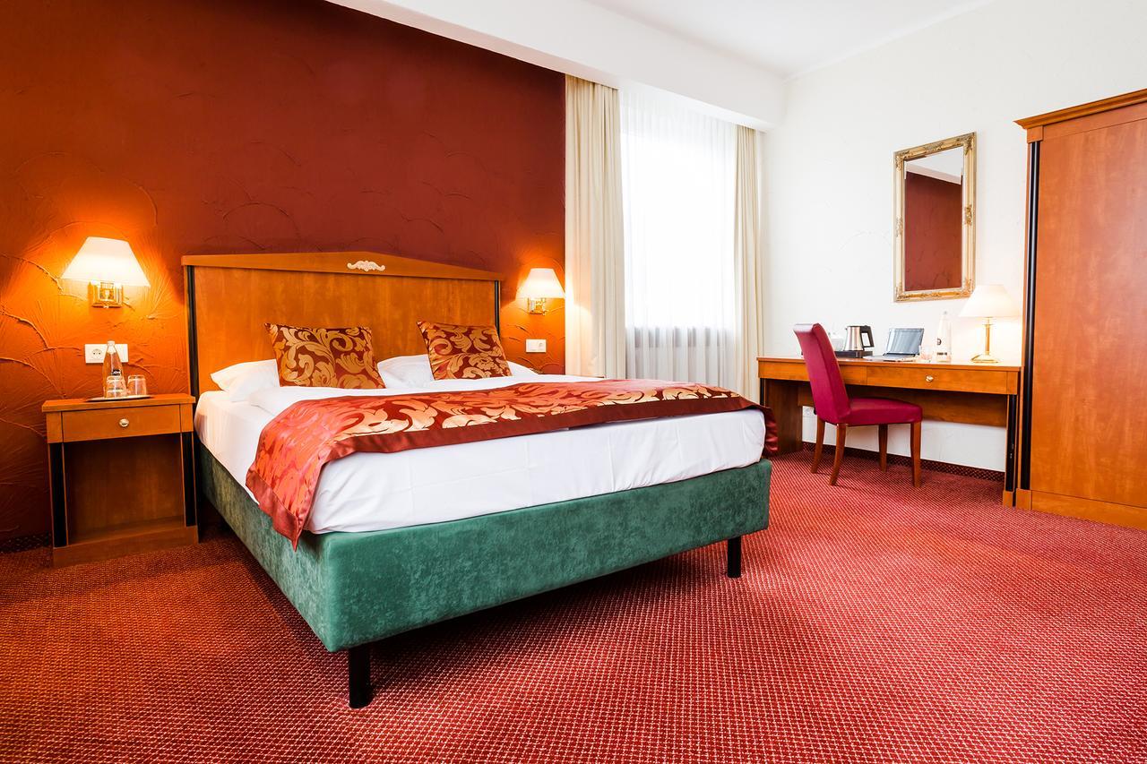 Parkhotel Krone Bensheim Exterior photo